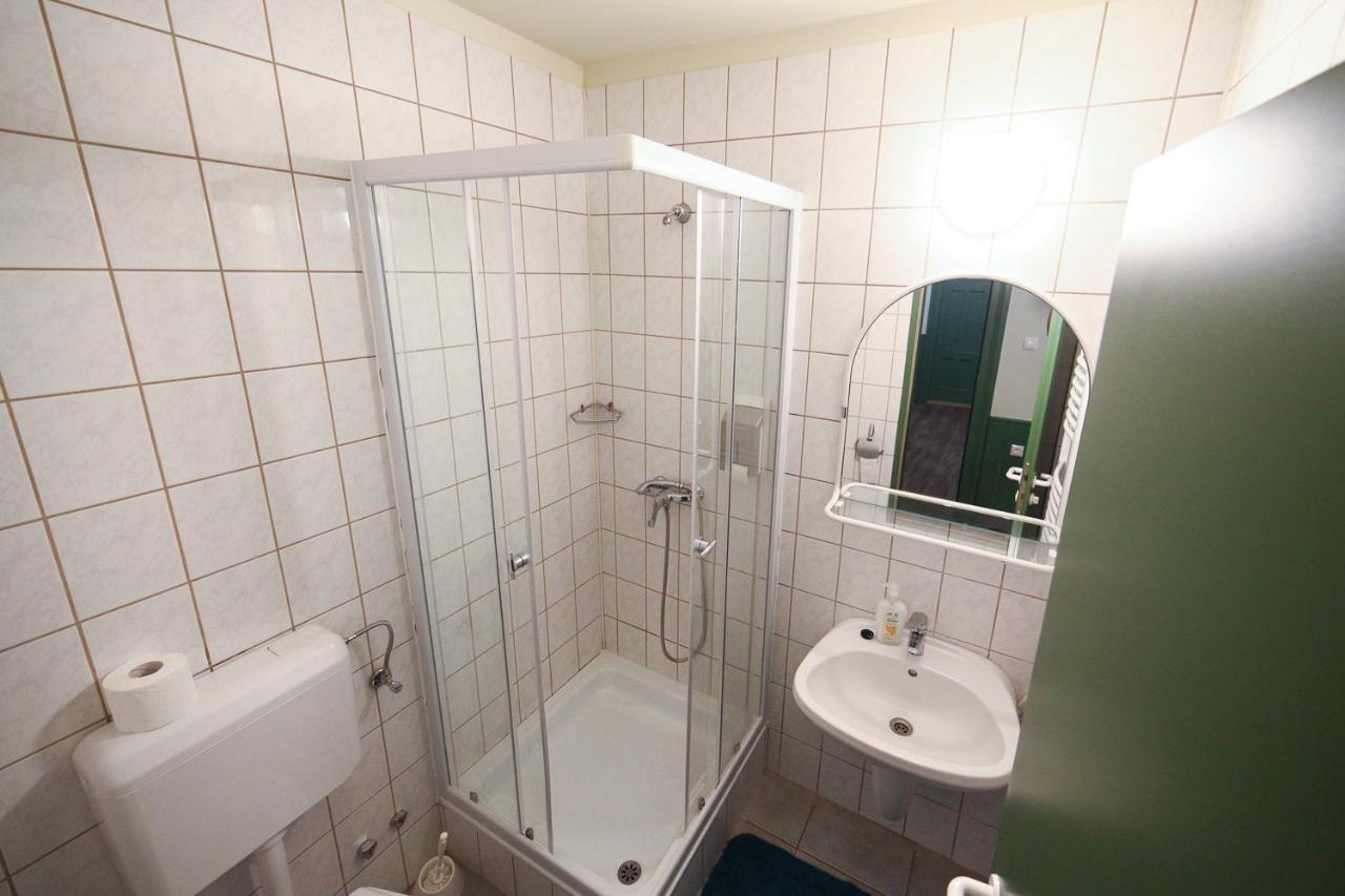 Kisfaludy Vendeghaz -Suemeg- Bagian luar foto